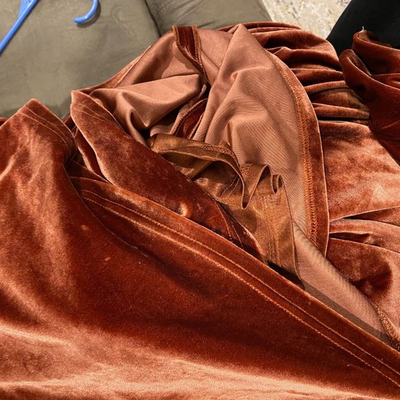 Revelry Velvet Bridesmaid Dress, Tori, Size 2, Terracotta - Picture 7 of 7